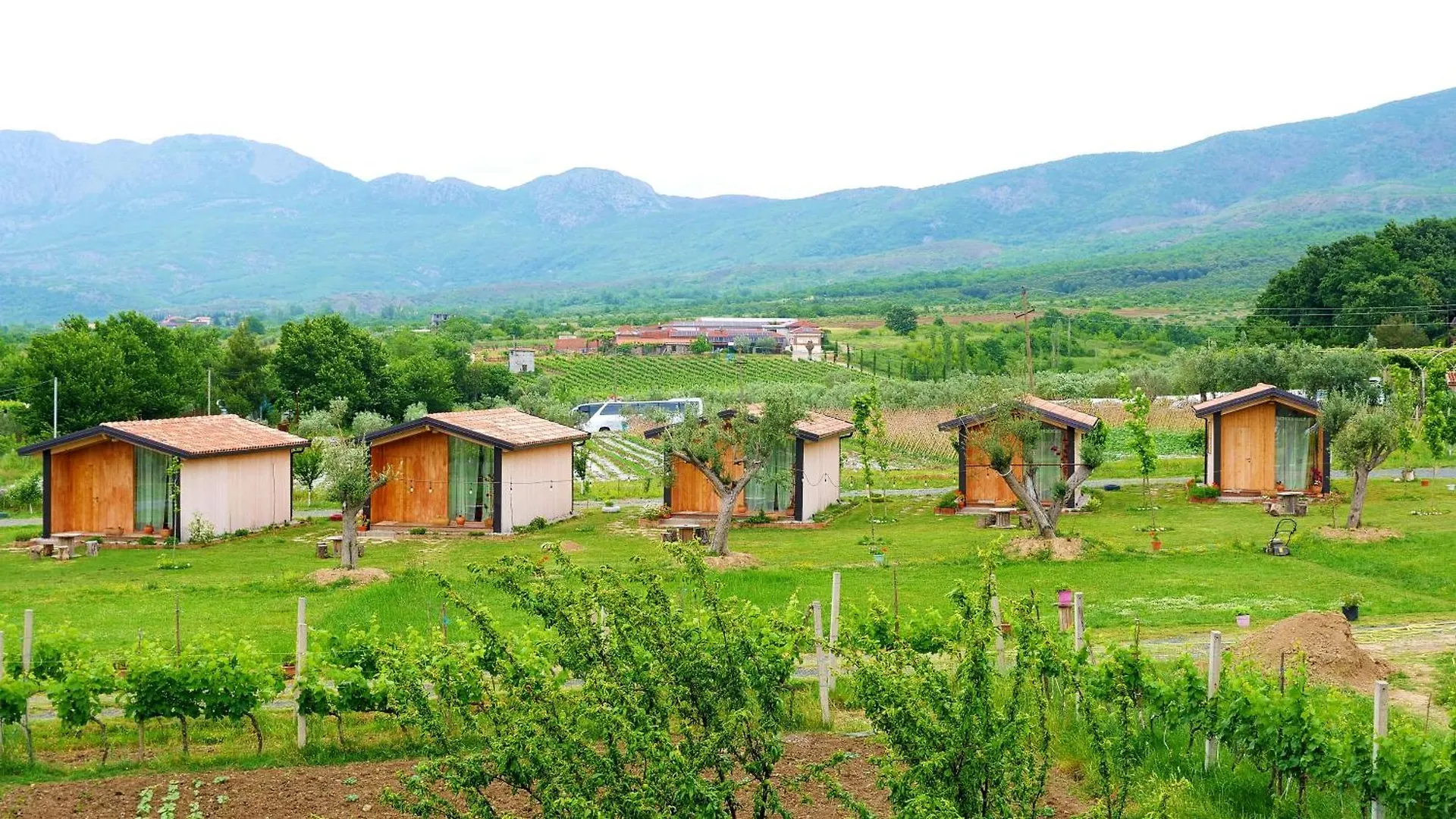 Fishta Guesthouse - Mrizi I Zanave Fishte