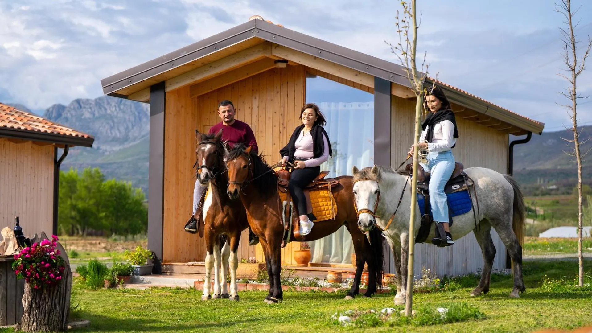 Fishta Guesthouse - Mrizi I Zanave Fishte 0*,  Albania
